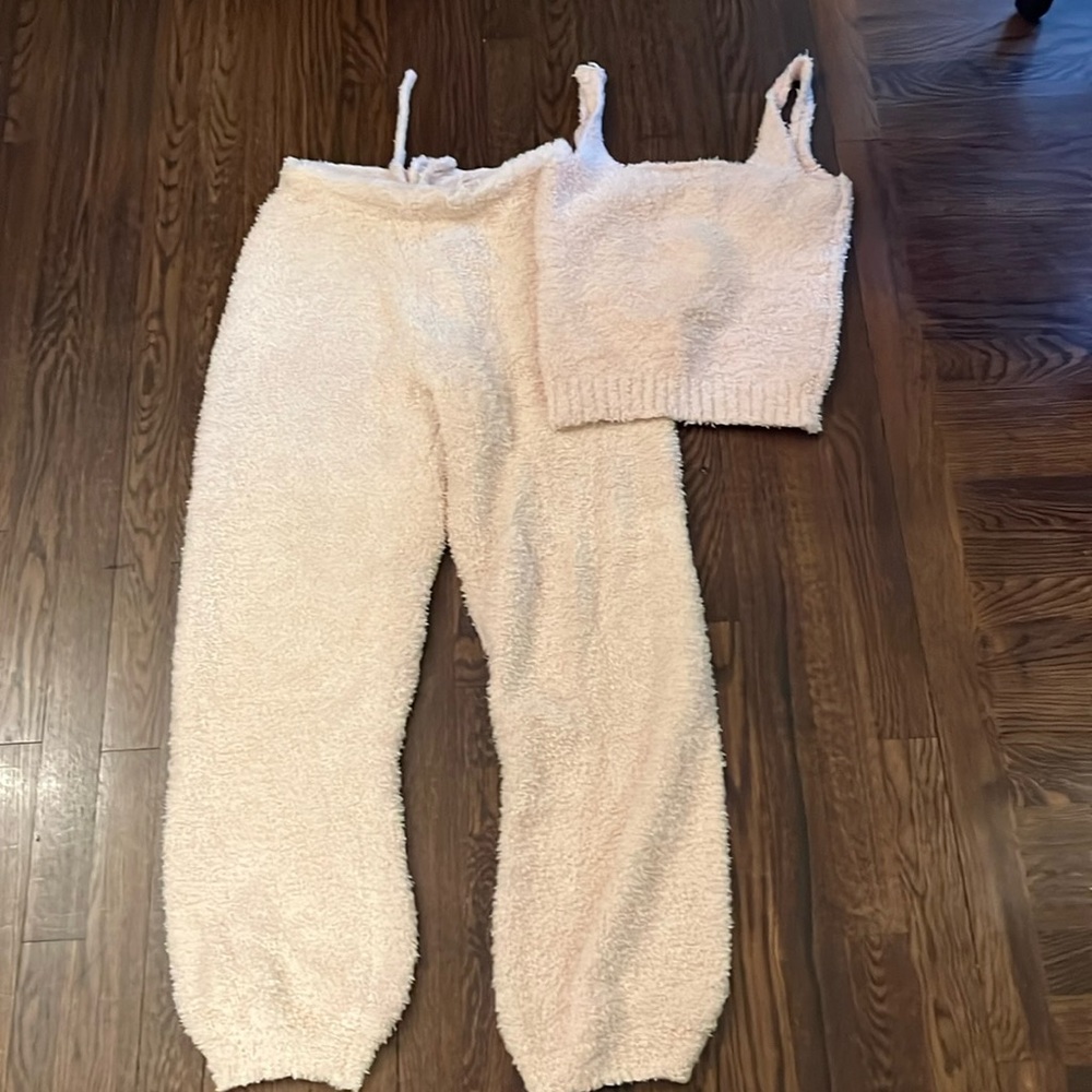 Skims cozy knit soft pink set (tank and pants) size S/M